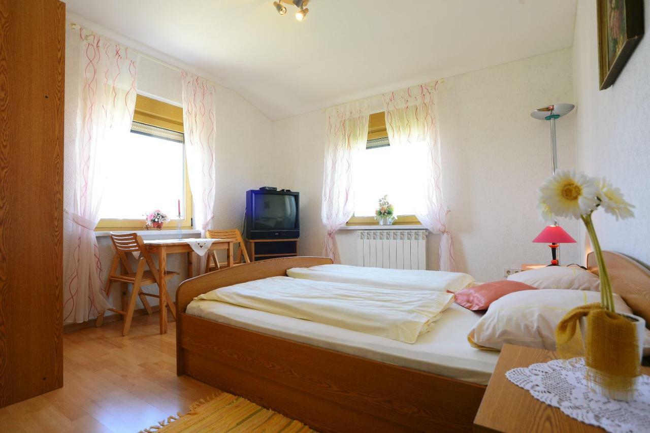 Ferienhaus Tomic Nedeščina المظهر الخارجي الصورة