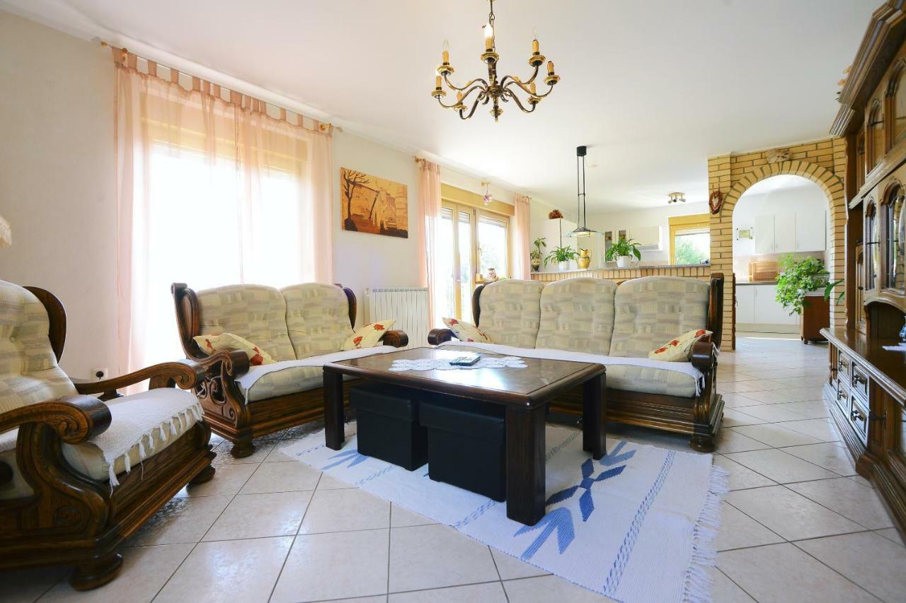 Ferienhaus Tomic Nedeščina المظهر الخارجي الصورة